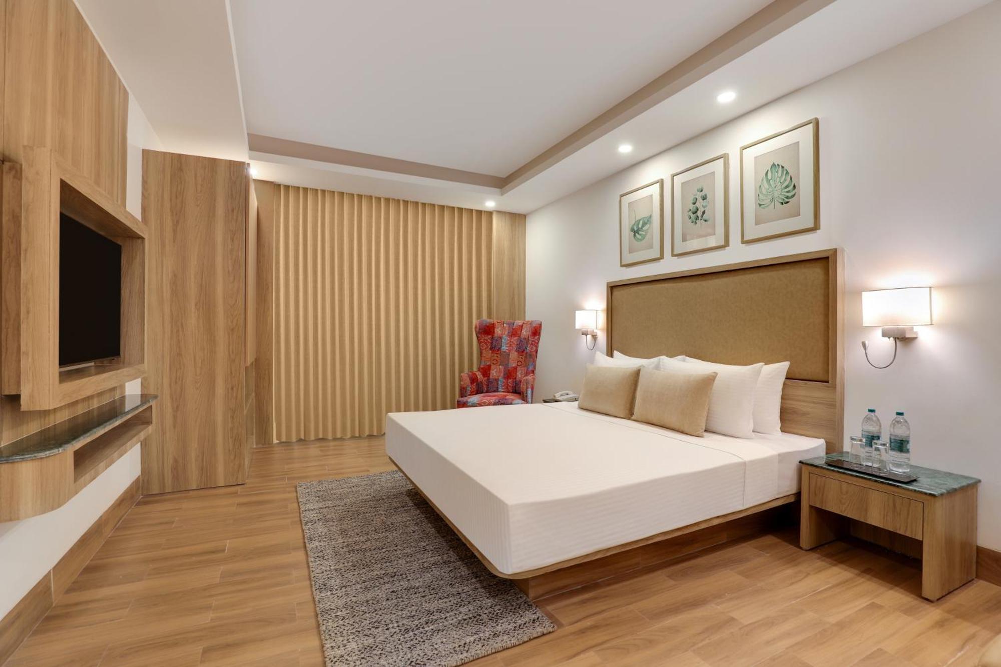 Lemon Tree Hotel, ริชิเคช ภายนอก รูปภาพ