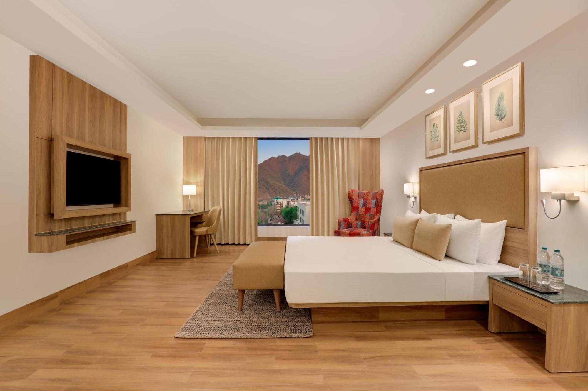 Lemon Tree Hotel, ริชิเคช ภายนอก รูปภาพ