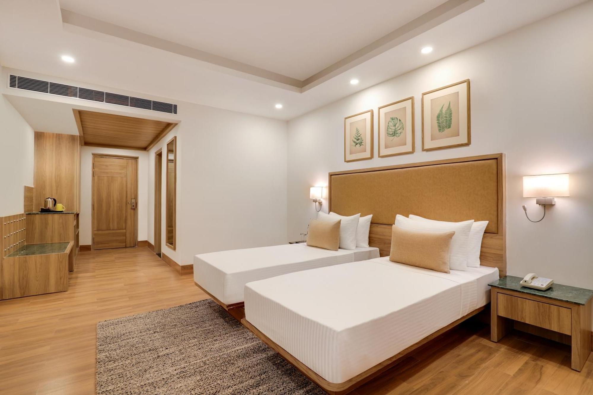 Lemon Tree Hotel, ริชิเคช ภายนอก รูปภาพ