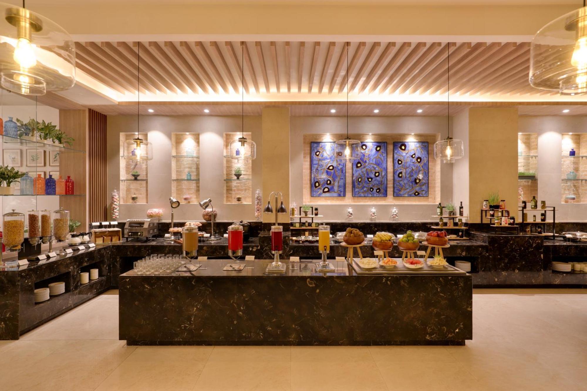 Lemon Tree Hotel, ริชิเคช ภายนอก รูปภาพ