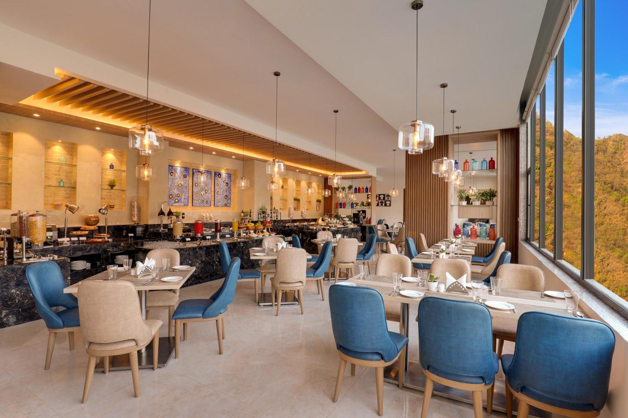 Lemon Tree Hotel, ริชิเคช ภายนอก รูปภาพ